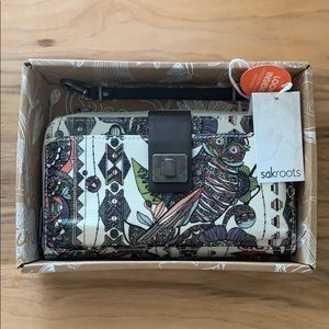 NWT sakroots crossbody 🦉